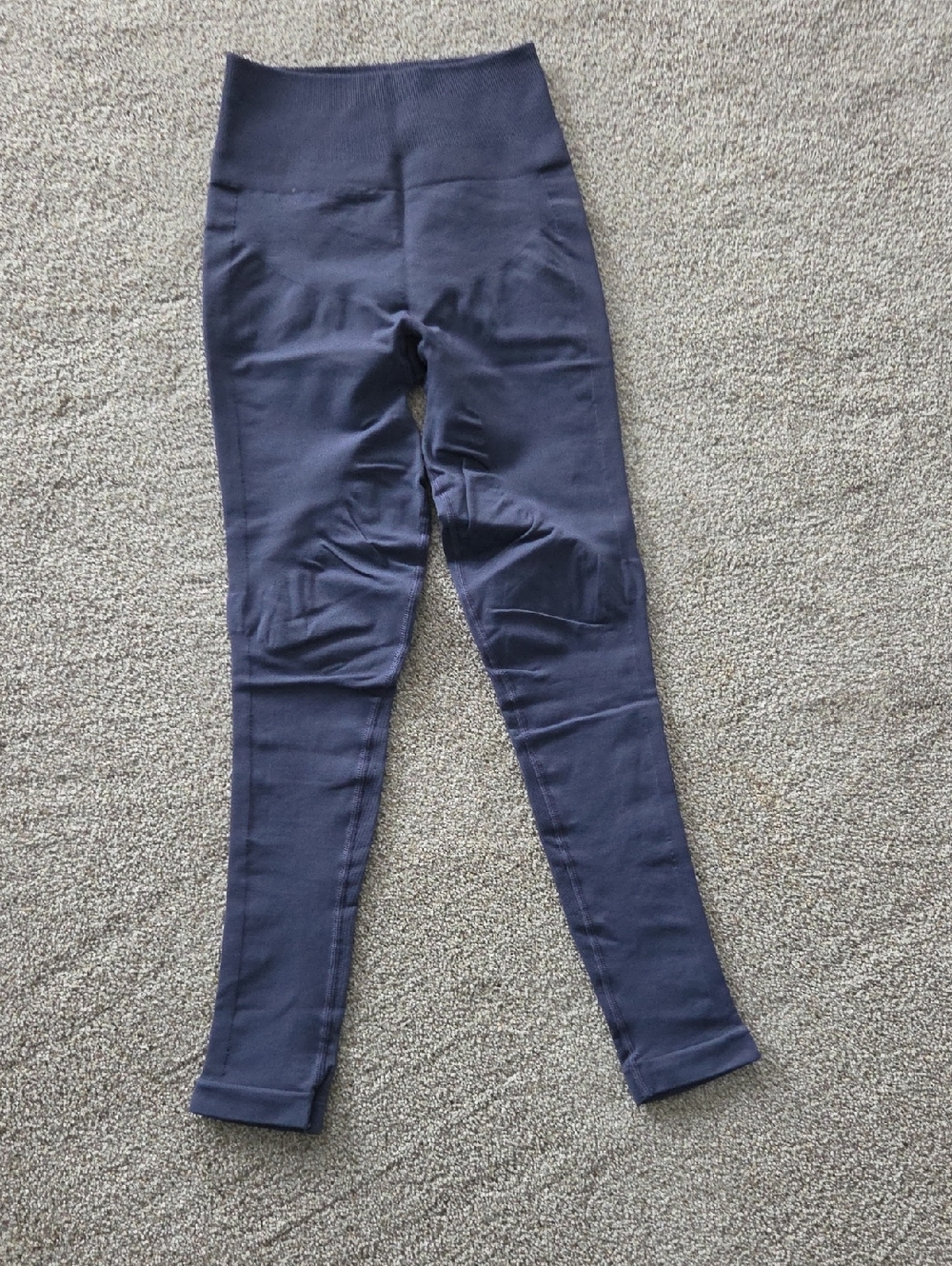 Lululemon leggings (compressive)
